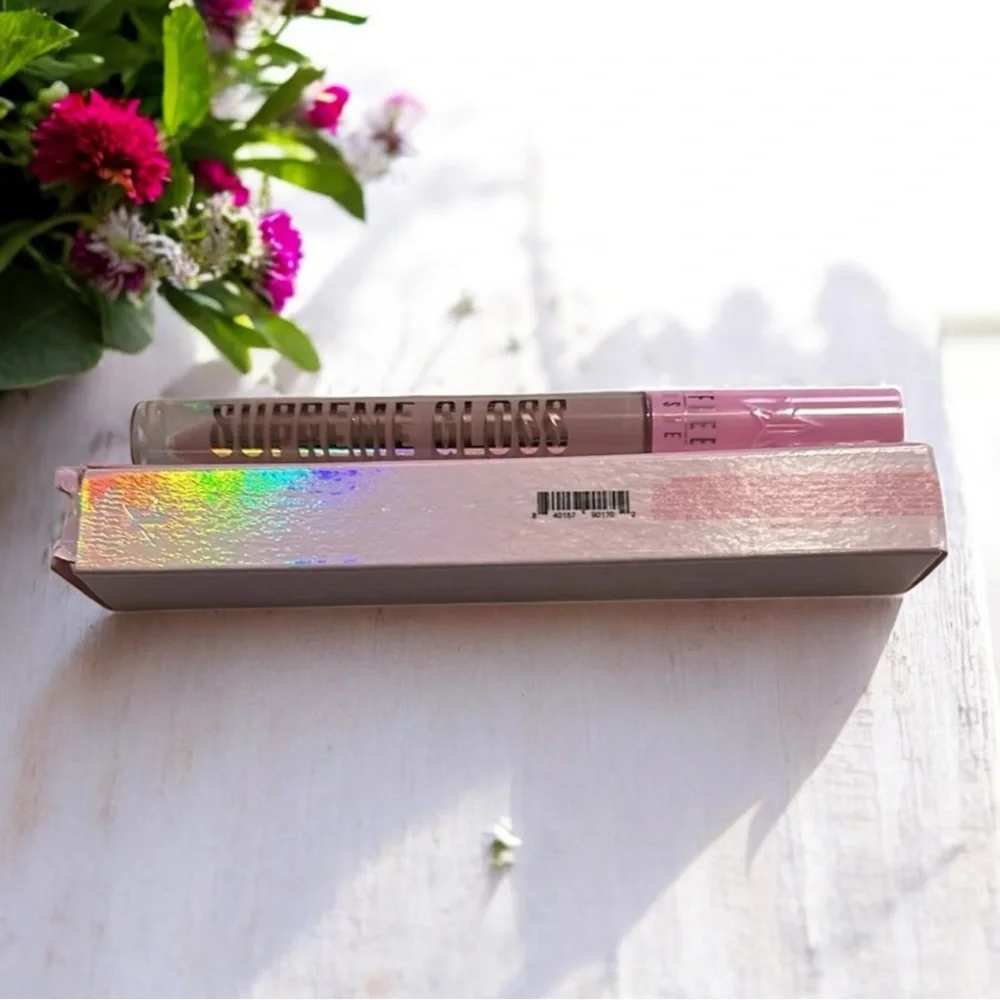 🪷 NIB Jeffree Star Supreme Gloss - Blow My Candles